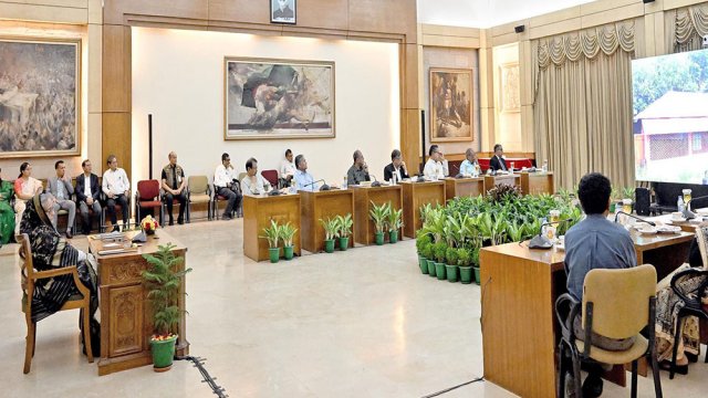 ‘কলকাতায় মুজিব’র খসড়া দেখলেন প্রধানমন্ত্রী