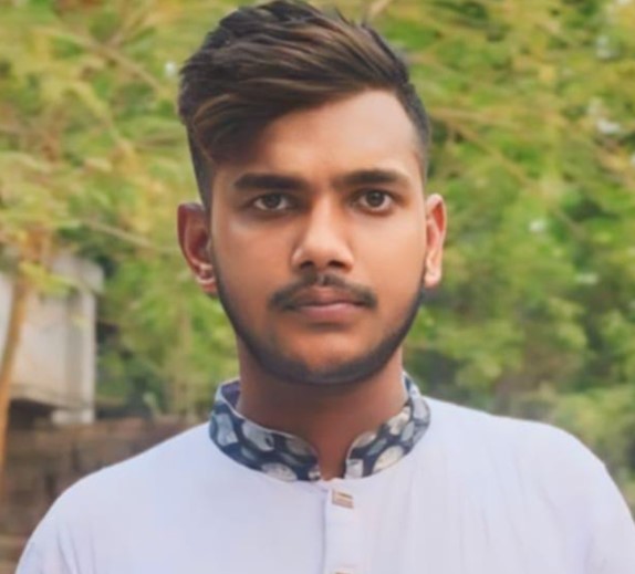 Pabna Chhatra Dal worker was shot dead
