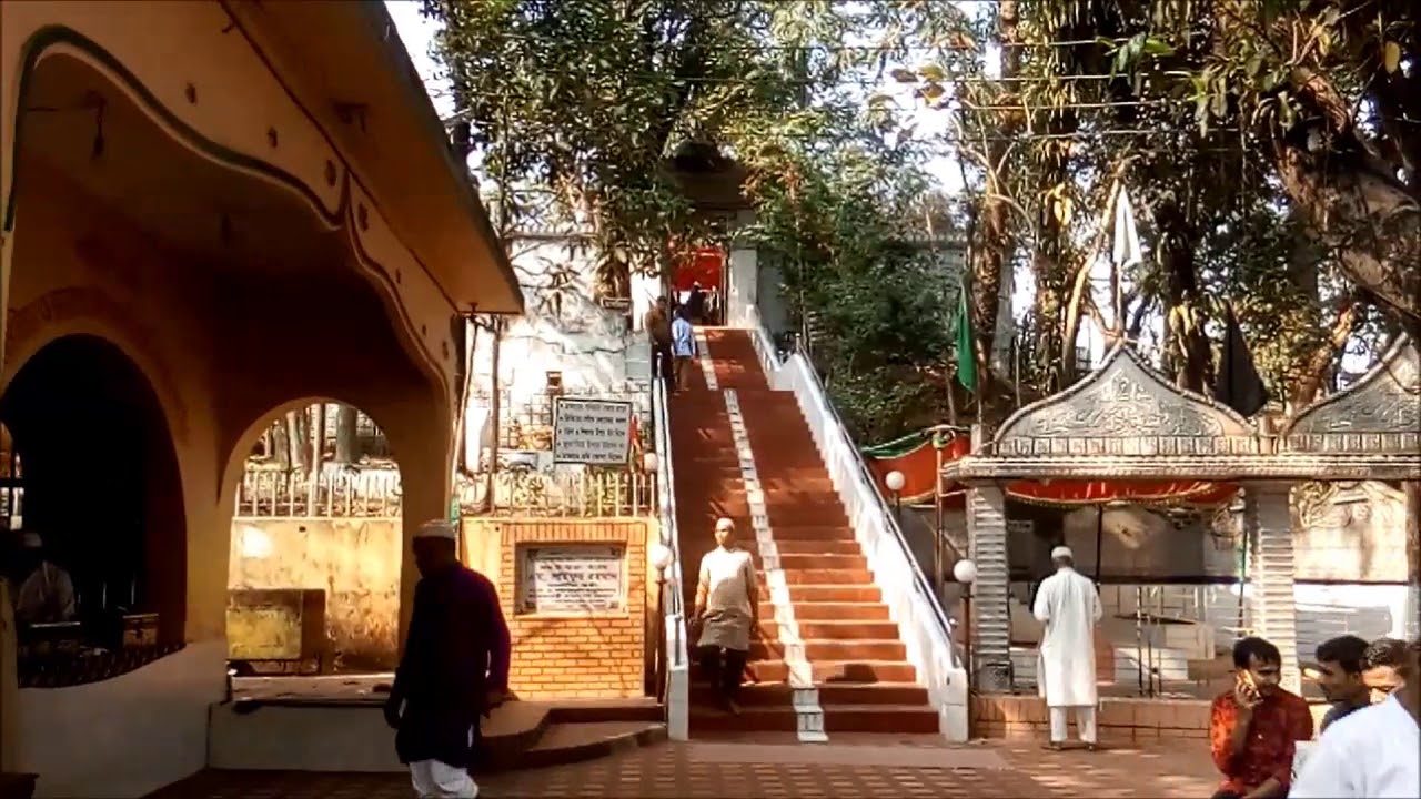 হযরত শাহ পরাণ (রহ.) এর মাজারে দুর্বৃত্তদের হামলা, আহত ৪০