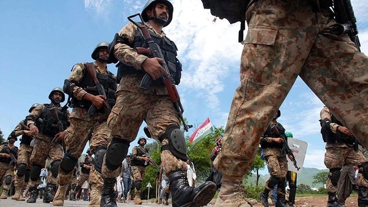 India-pakistan troops exchange fire again on Kashmir border, ceasefire violation continues!