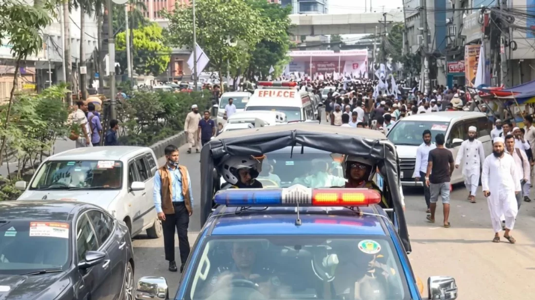 চট্টগ্রাম অভিমুখী ১১ দলীয় ঐক্যের &lsquo;লং মার্চ&rsquo; শুরু
